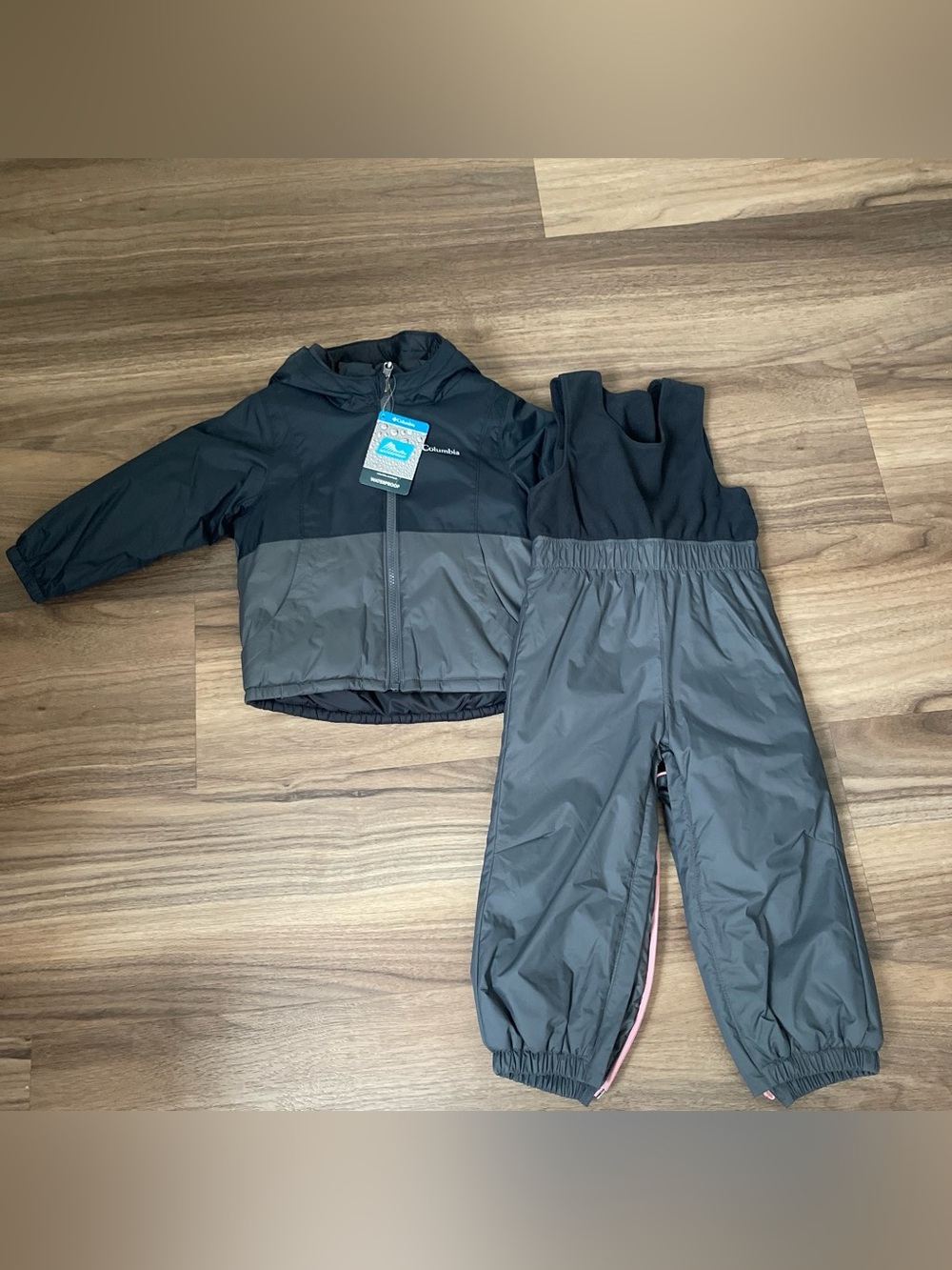 Toddler Columbia Black & Gray Colorblock Reversible Jacket with Bib Snow Pants